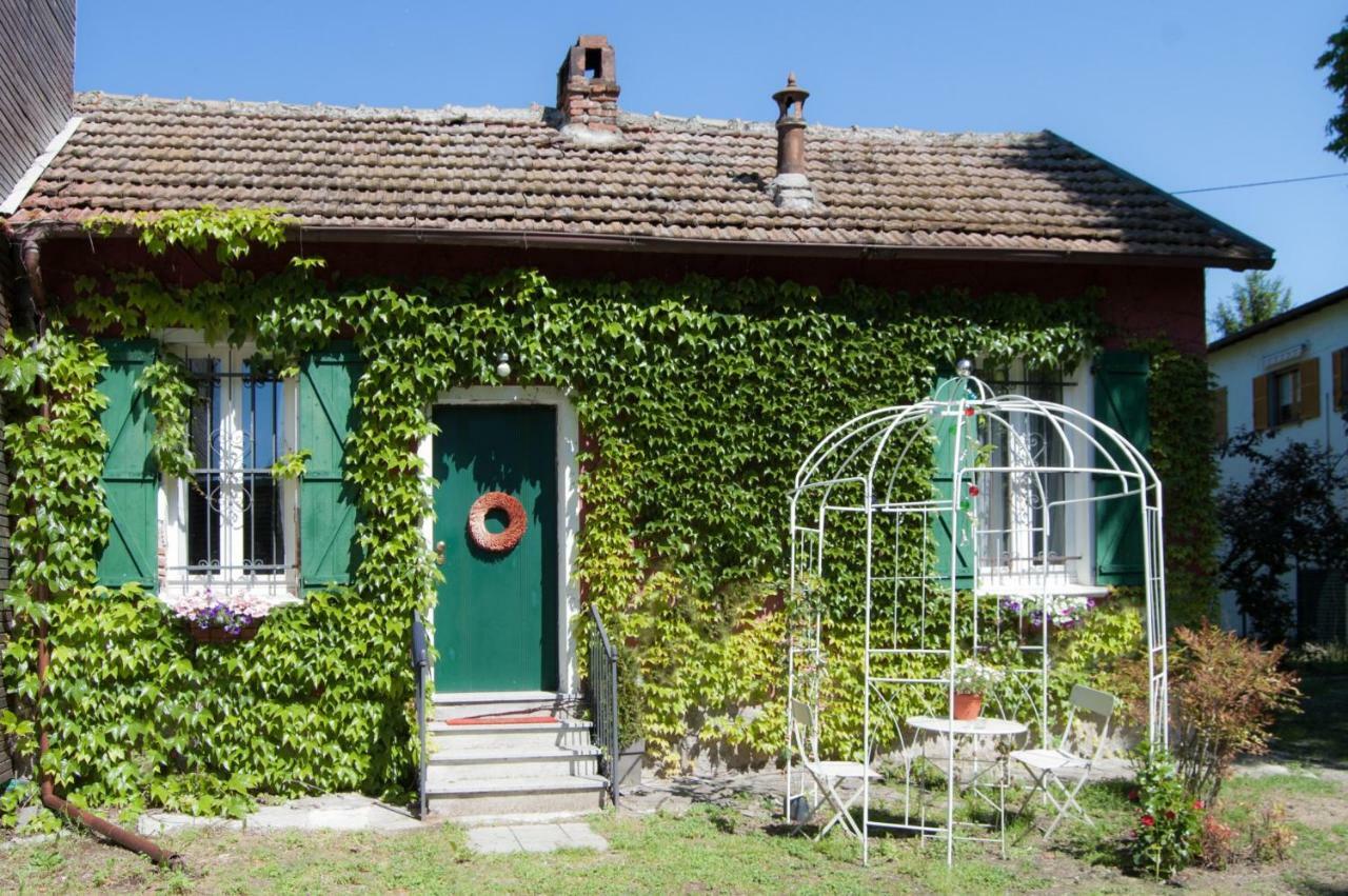 Il Cottage Віджевано Екстер'єр фото